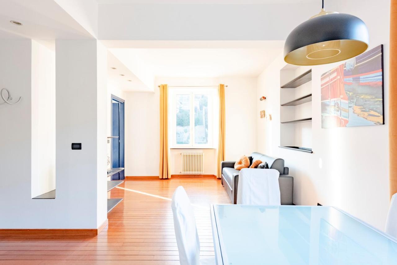 Apartamento Joivy Modern Flat Next To The Sea Génova Exterior foto